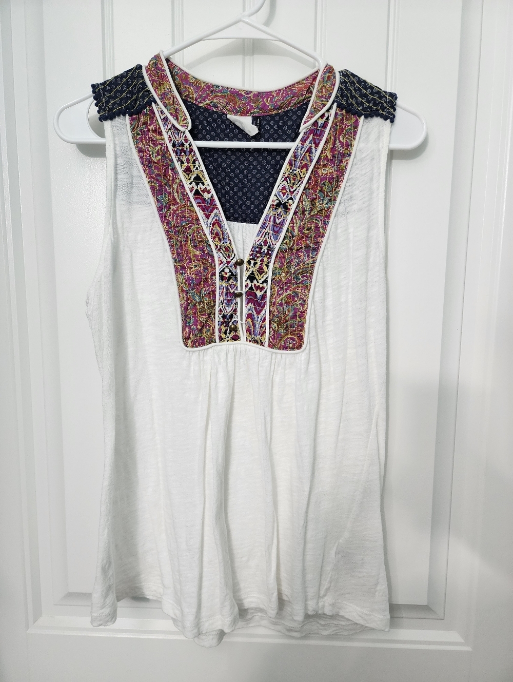 Anthropologie Akemi + Kin Women's Tank Top, Size Large